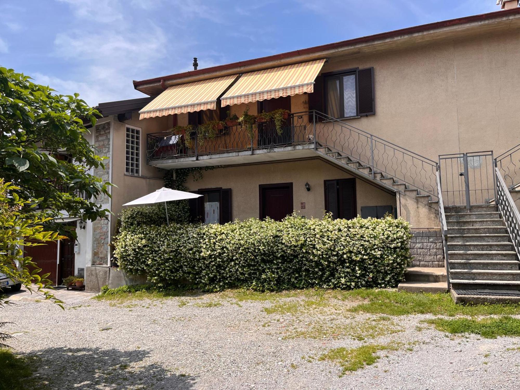 Il Cortile Como Single & Double Room In Apartment No Hotel 외부 사진